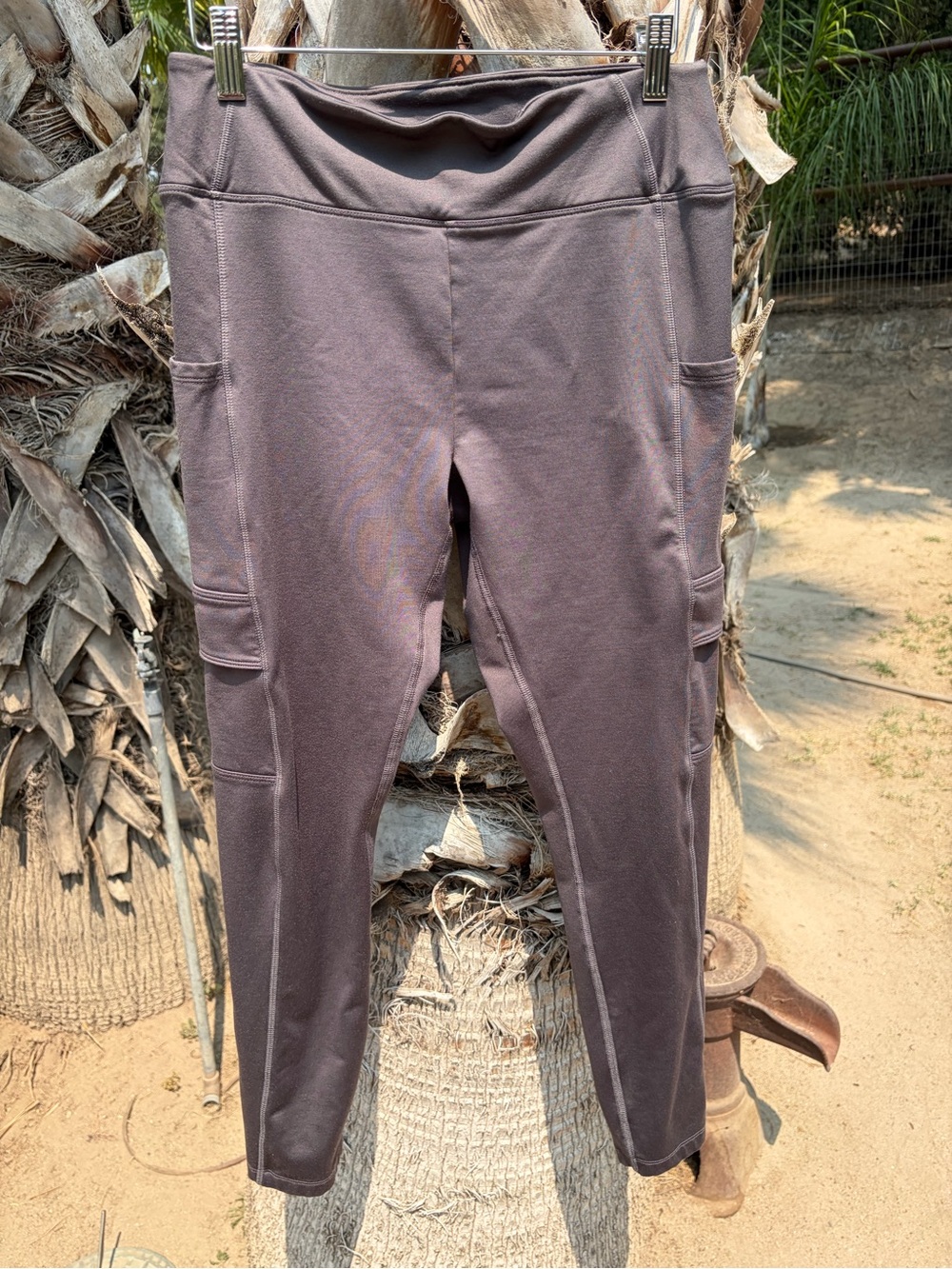 PINK Victoria's Secret Charcoal Cargo Leggings